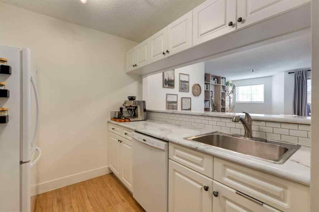 MLS® A2267874 - Unit #103 545 18 Avenue SW in Cliff Bungalow Calgary, Residential