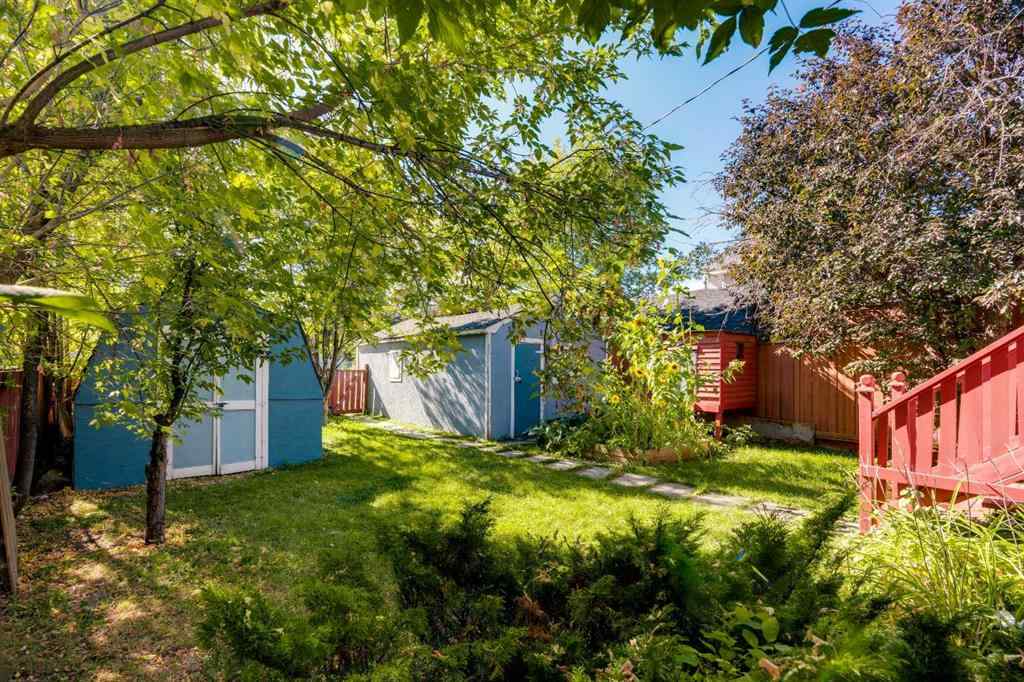 MLS® A2267878 - 129 18 Avenue NW in Tuxedo Park Calgary, Residential