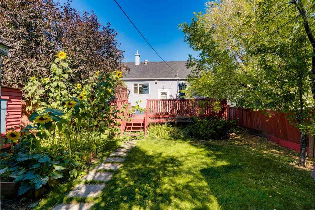 MLS® A2267878 - 129 18 Avenue NW in Tuxedo Park Calgary, Residential