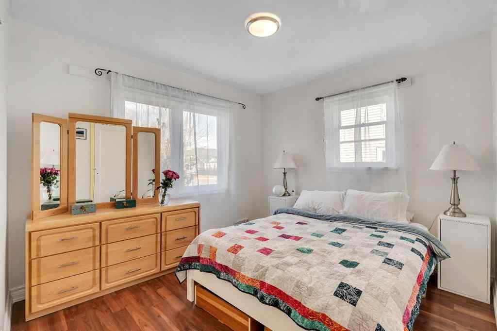 MLS® A2267878 - 129 18 Avenue NW in Tuxedo Park Calgary, Residential