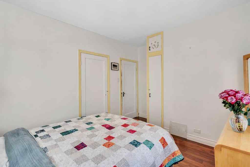 MLS® A2267878 - 129 18 Avenue NW in Tuxedo Park Calgary, Residential