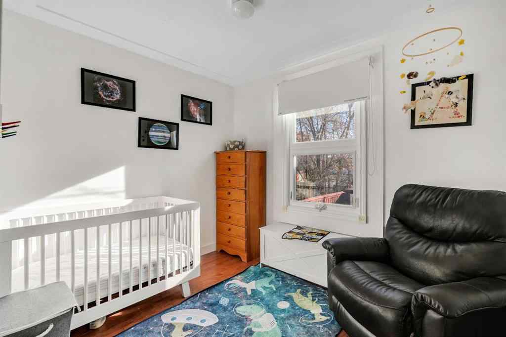 MLS® A2267878 - 129 18 Avenue NW in Tuxedo Park Calgary, Residential