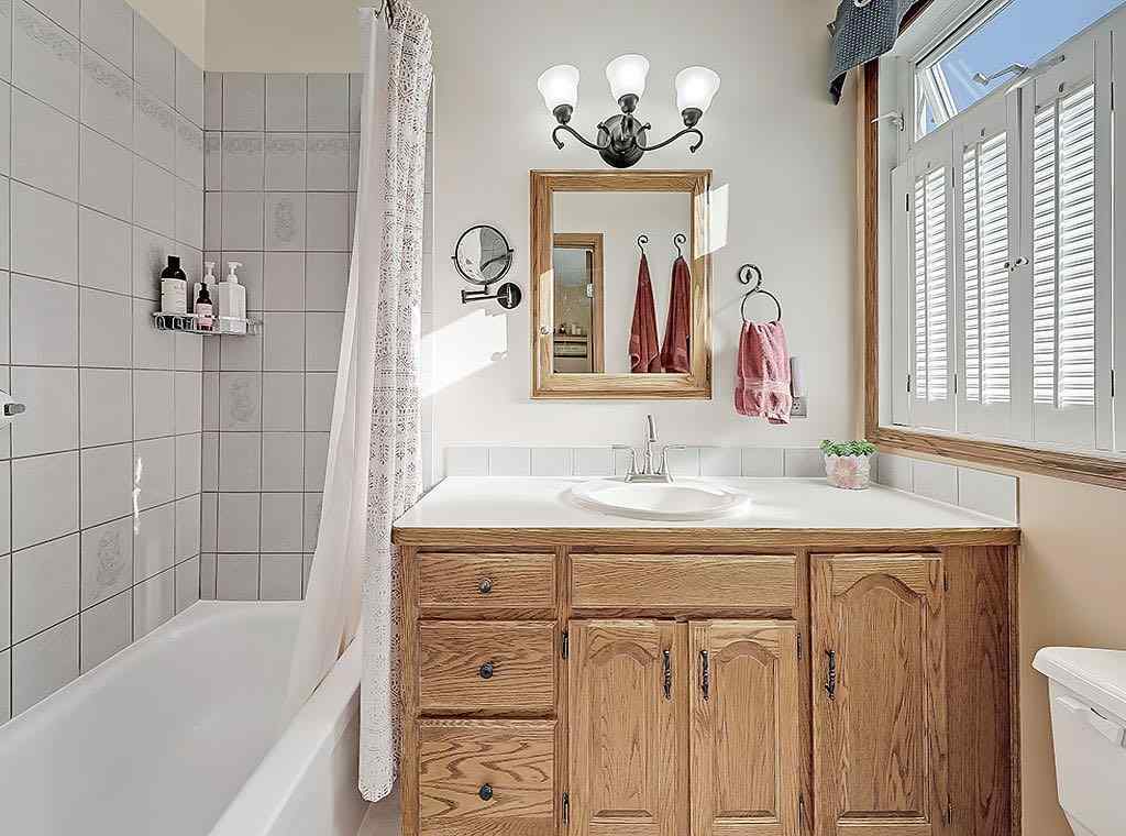 MLS® A2267879 - 2117 26 Avenue  in NONE Nanton, Residential