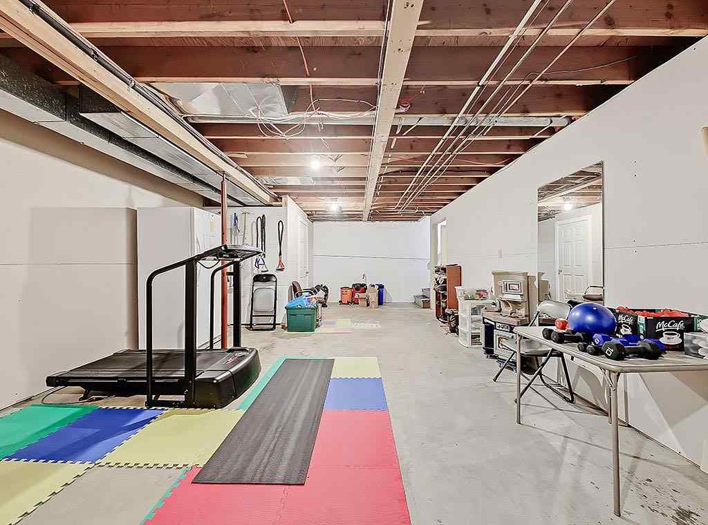 MLS® A2267879 - 2117 26 Avenue  in NONE Nanton, Residential