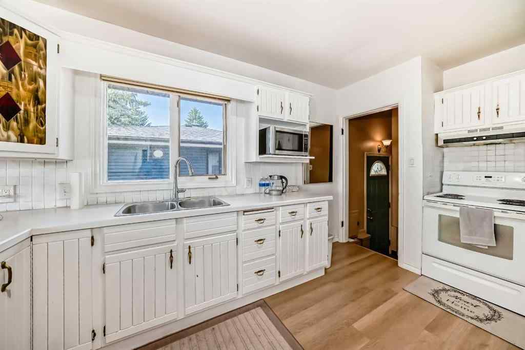 MLS® A2267880 - 1616 50 Avenue SW in Altadore Calgary, Residential