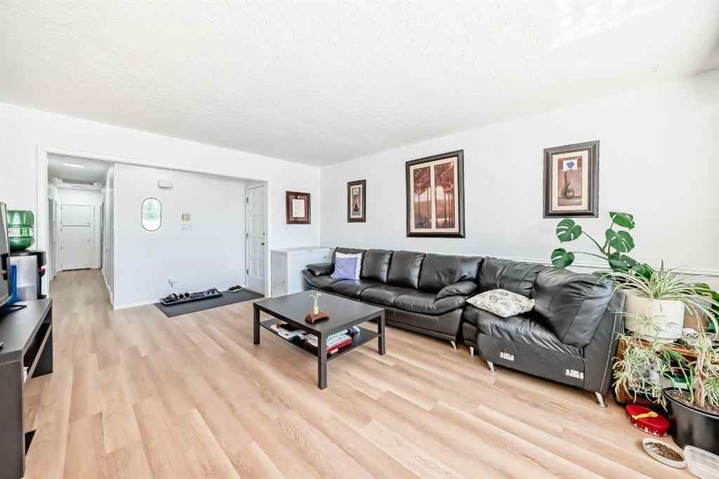 MLS® A2267880 - 1616 50 Avenue SW in Altadore Calgary, Residential