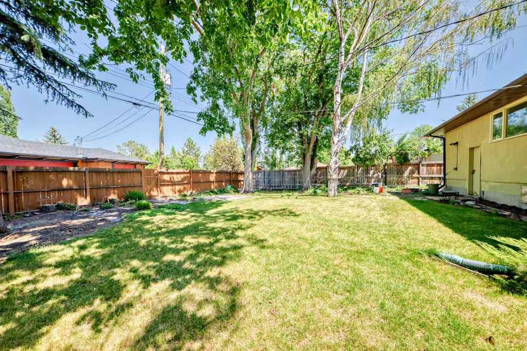 MLS® A2267880 - 1616 50 Avenue SW in Altadore Calgary, Residential