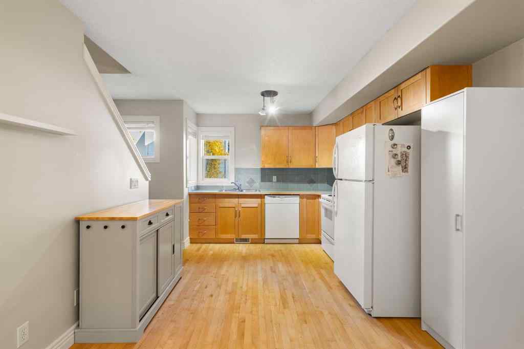 MLS® A2267881 - 225 Bridlewood Lane SW in Bridlewood Calgary, Residential