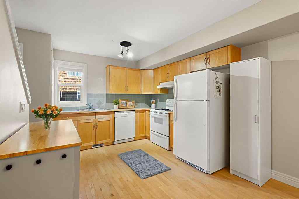 MLS® A2267881 - 225 Bridlewood Lane SW in Bridlewood Calgary, Residential