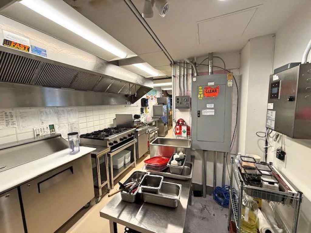 MLS® A2267882 -     in  Calgary, Commercial