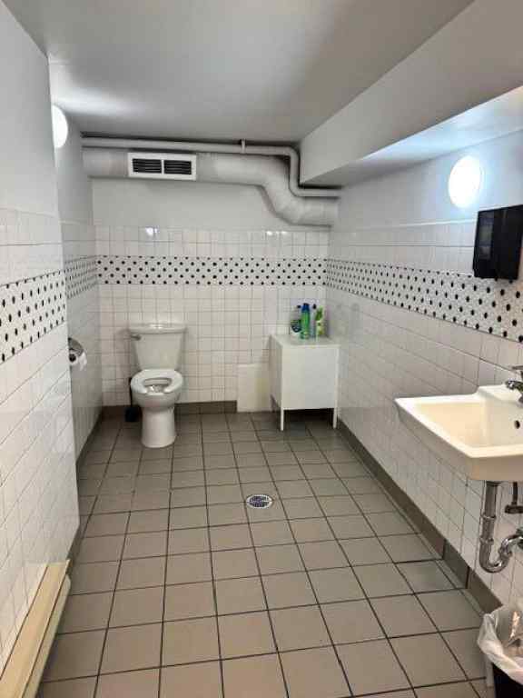 MLS® A2267882 -     in  Calgary, Commercial