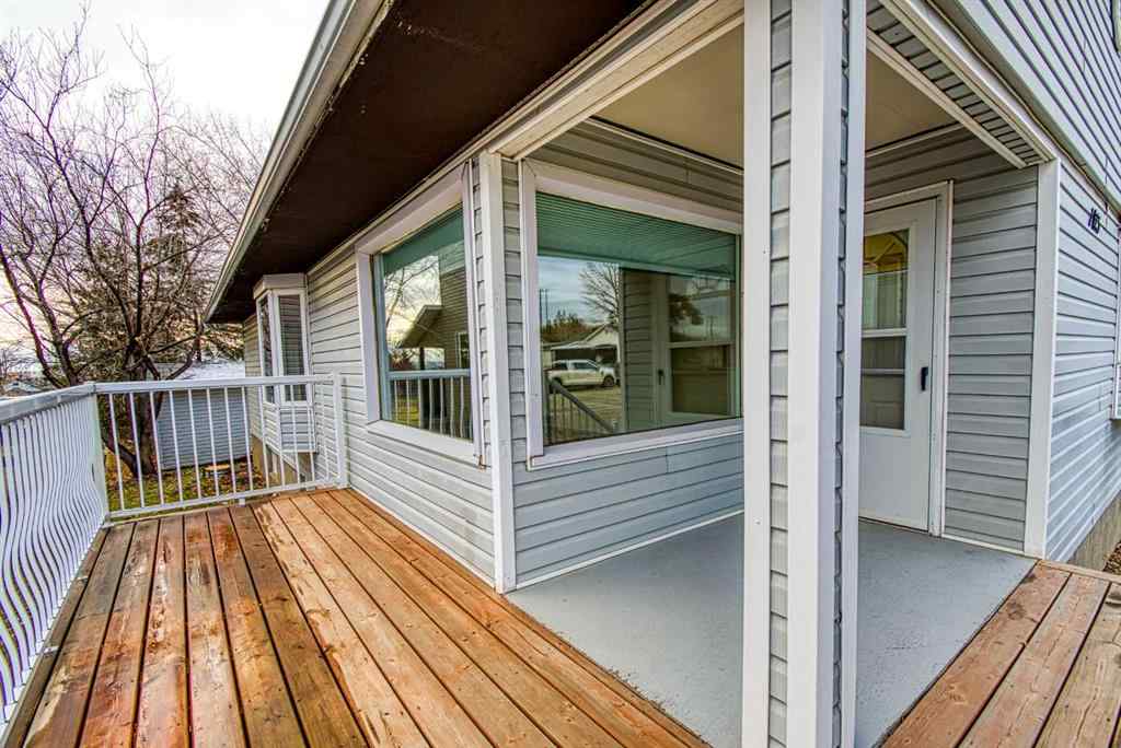 MLS® A2267883 - 1015 6th Avenue  in N/A Beaverlodge, Residential