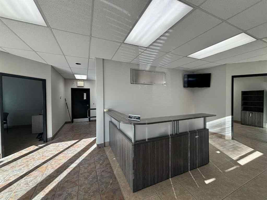 MLS® A2267887 - Unit #1 & 2 2220 Pegasus Way NE in Pegasus Calgary, Commercial