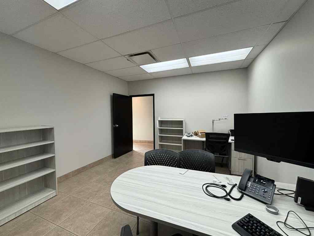 MLS® A2267887 - Unit #1 & 2 2220 Pegasus Way NE in Pegasus Calgary, Commercial