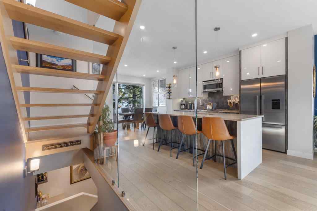 MLS® A2267892 - 5107 6 Street SW in Windsor Park Calgary, Residential