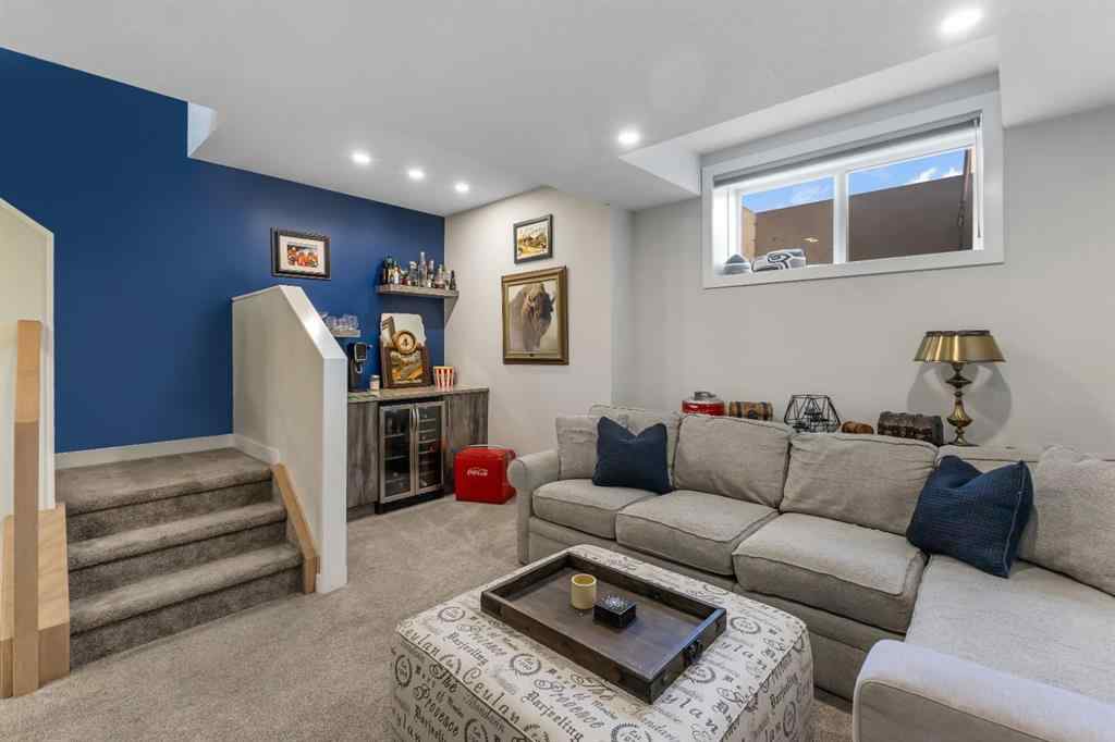 MLS® A2267892 - 5107 6 Street SW in Windsor Park Calgary, Residential