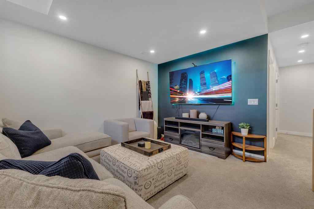 MLS® A2267892 - 5107 6 Street SW in Windsor Park Calgary, Residential