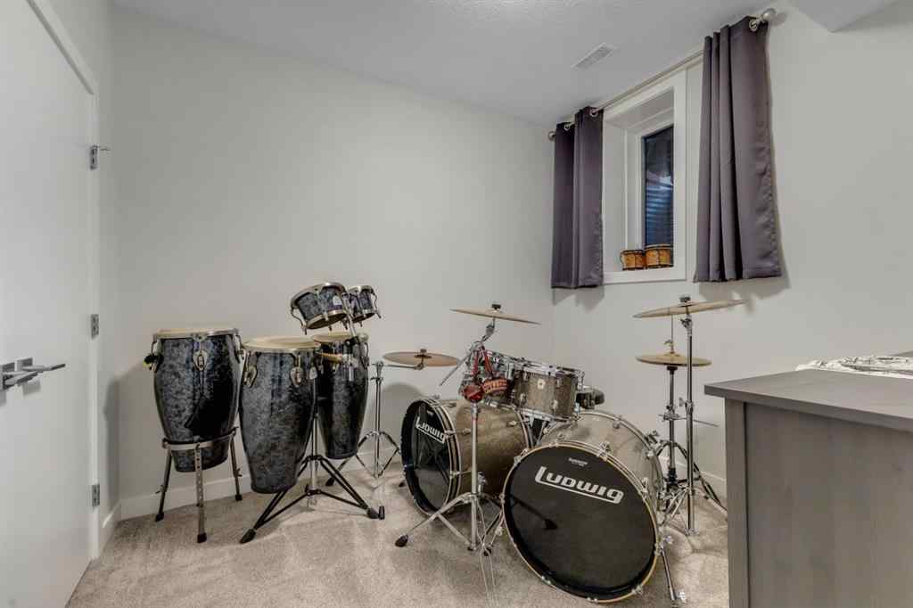 MLS® A2267892 - 5107 6 Street SW in Windsor Park Calgary, Residential