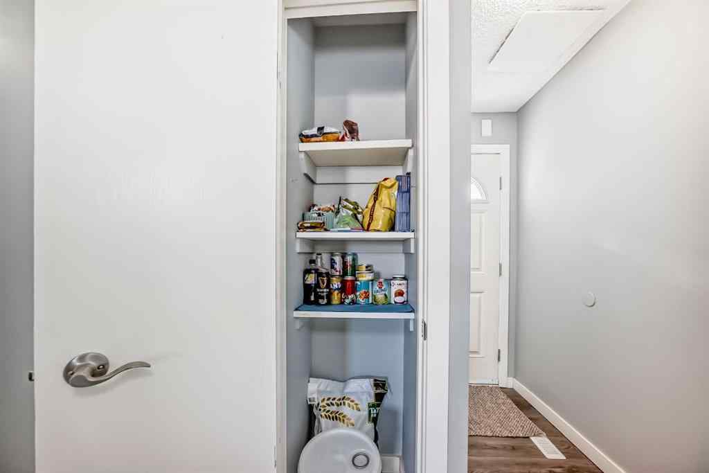 MLS® A2267893 - Unit #1024 3235 56 Street NE in Pineridge Calgary, Residential