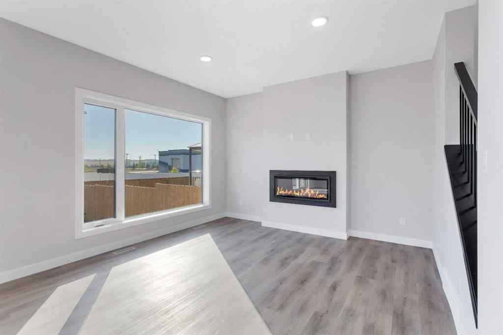 MLS&reg; # A2267894 - 126 Norseman Close  in Oxford Landing Penhold, Residential Open Houses