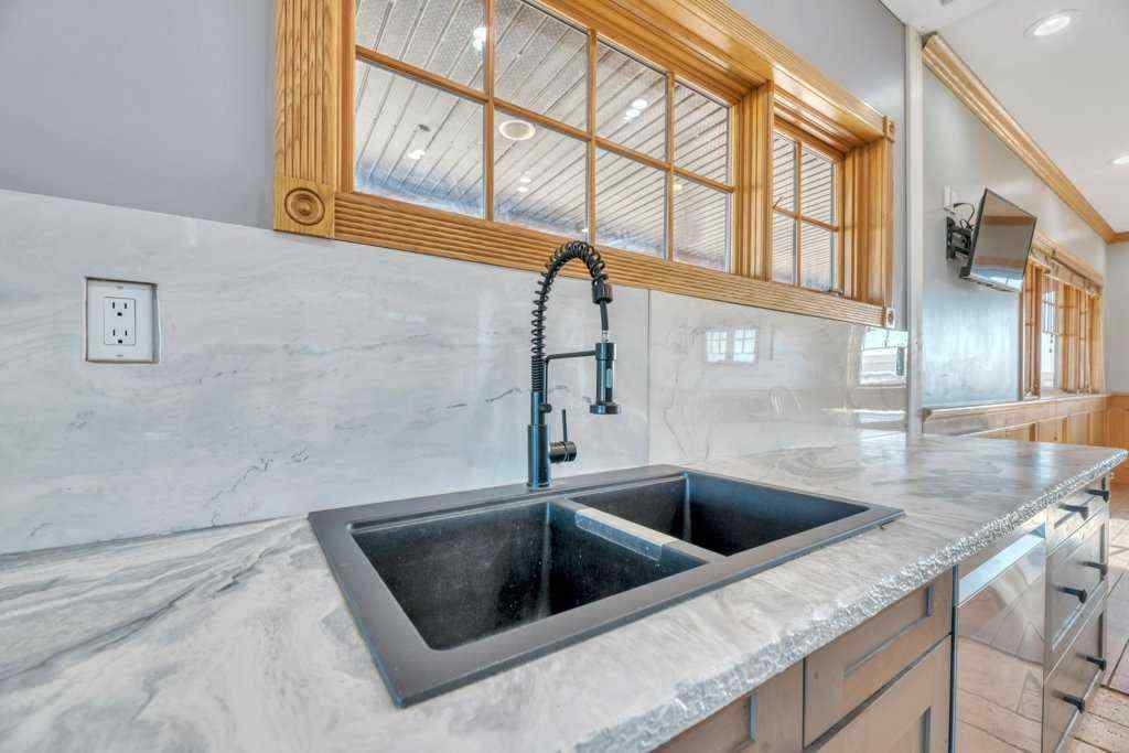 MLS® A2267897 - 253019 Range Road 241   in NONE Rural Wheatland County, Residential