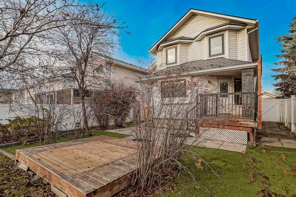 MLS&reg; # A2267898 - 270 Douglas Glen Court SE in Douglasdale/Glen Calgary, Residential Open Houses