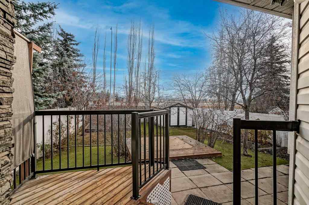 MLS&reg; # A2267898 - 270 Douglas Glen Court SE in Douglasdale/Glen Calgary, Residential Open Houses