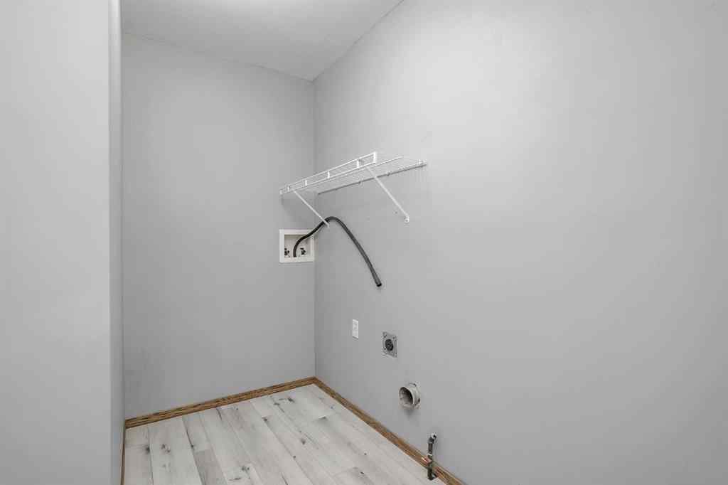 MLS&reg; # A2267898 - 270 Douglas Glen Court SE in Douglasdale/Glen Calgary, Residential Open Houses