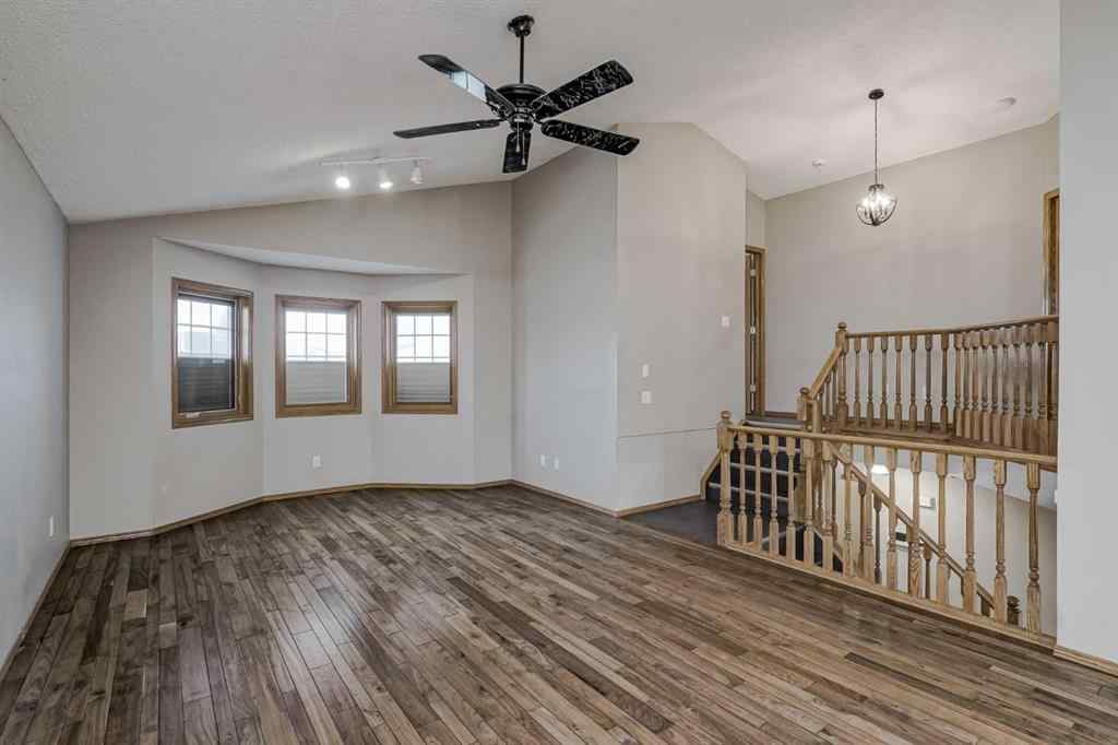 MLS&reg; # A2267898 - 270 Douglas Glen Court SE in Douglasdale/Glen Calgary, Residential Open Houses