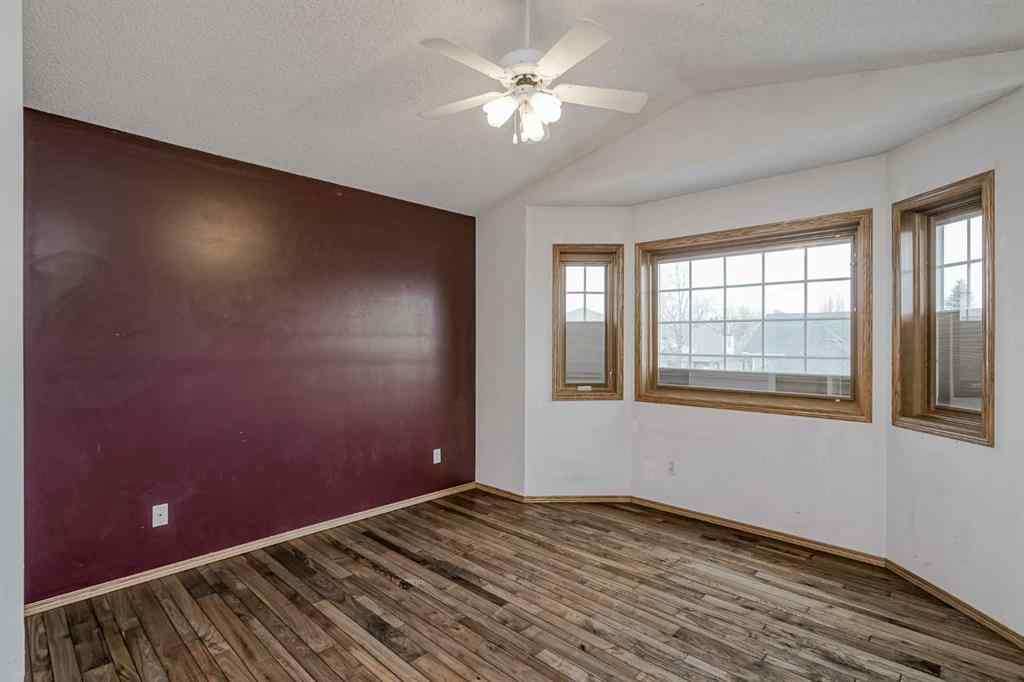 MLS&reg; # A2267898 - 270 Douglas Glen Court SE in Douglasdale/Glen Calgary, Residential Open Houses