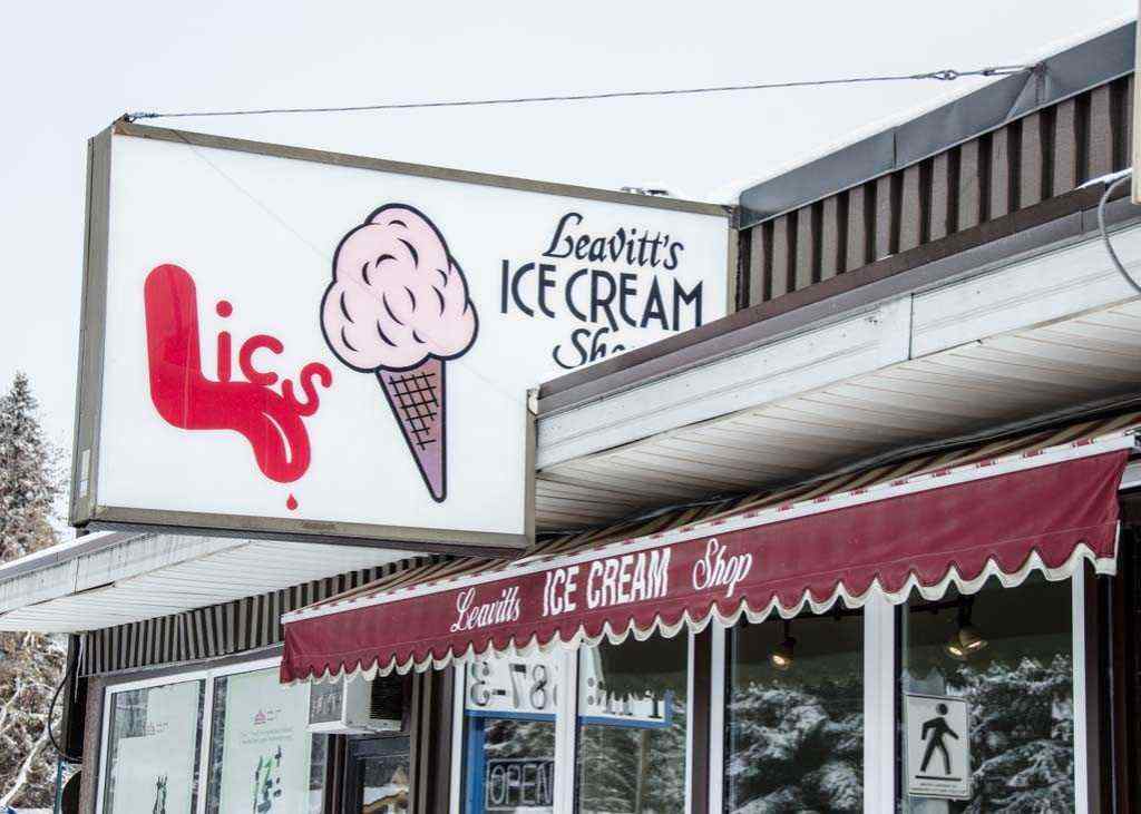 MLS® A2267899 - 357 Point Mckay Gardens NW in Point McKay Calgary, Residential