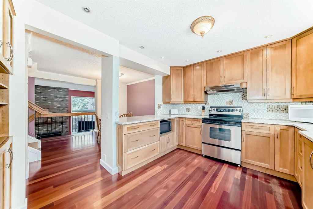 MLS® A2267899 - 357 Point Mckay Gardens NW in Point McKay Calgary, Residential