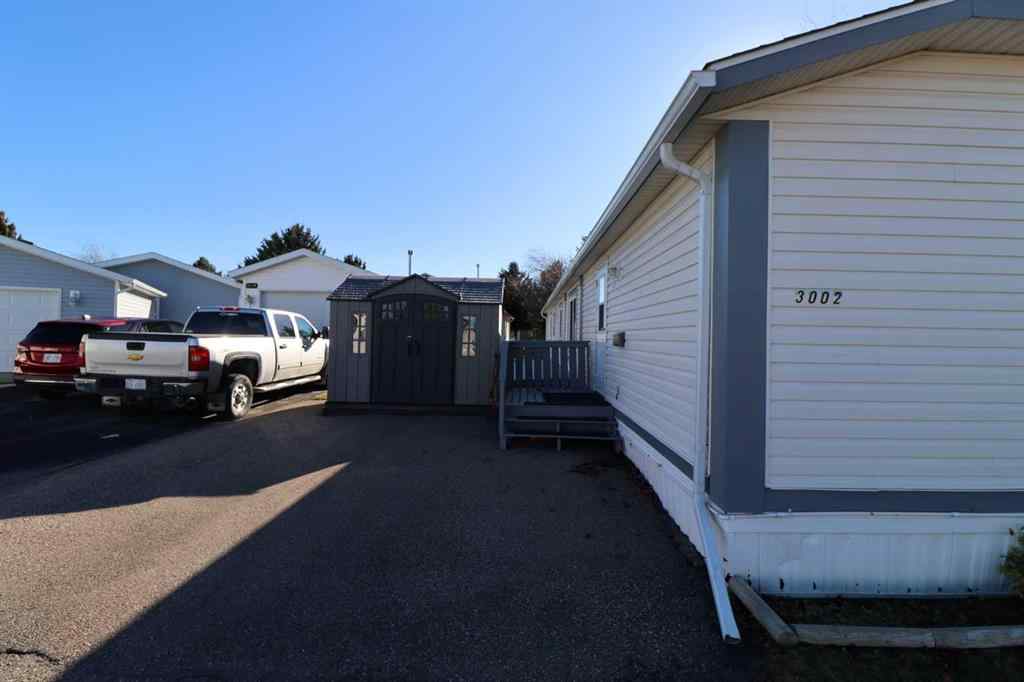 MLS® A2267901 - 3002 33 ave   in NONE Lethbridge, Mobile