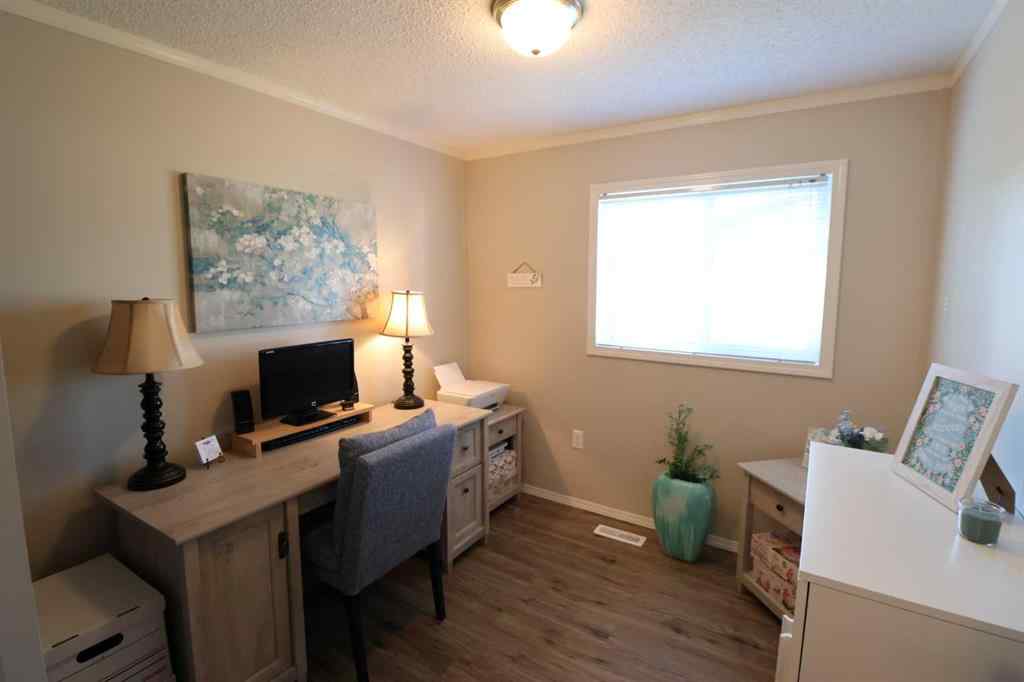 MLS® A2267901 - 3002 33 ave   in NONE Lethbridge, Mobile