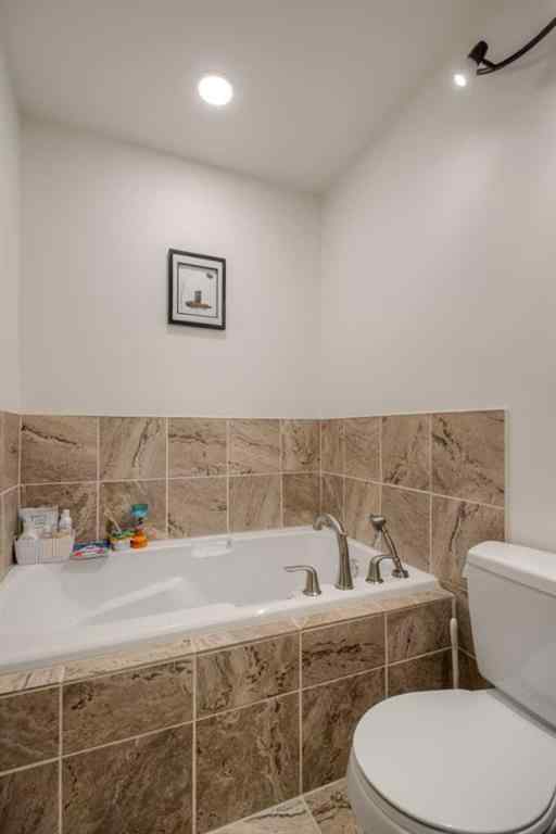 MLS® A2267902 - 2202 Cedar Crescent  in NONE Coaldale, Residential