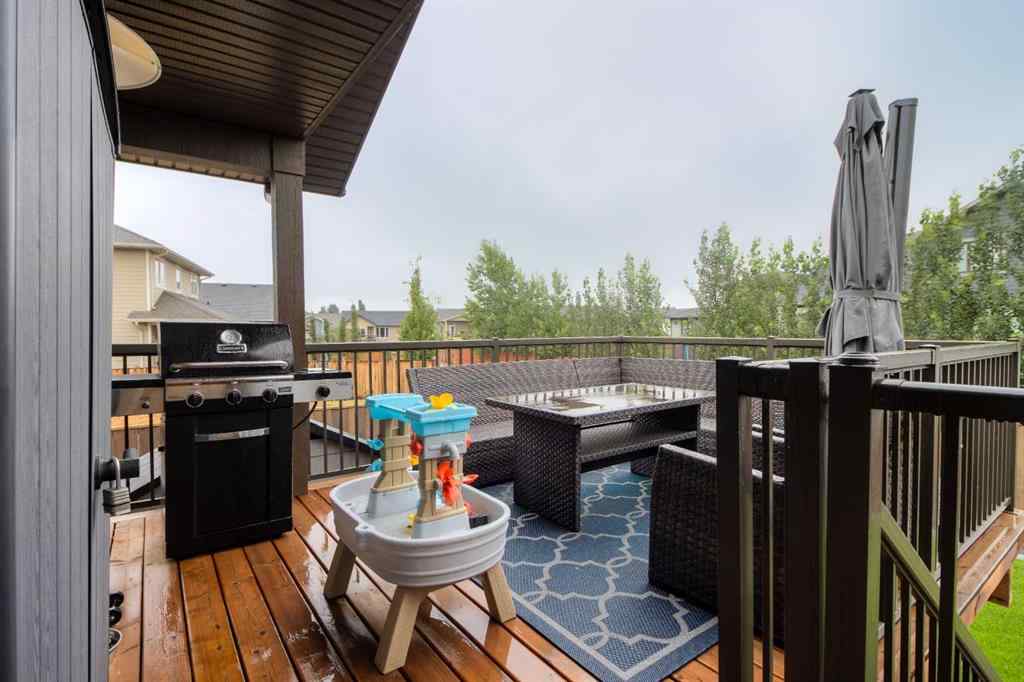 MLS® A2267902 - 2202 Cedar Crescent  in NONE Coaldale, Residential