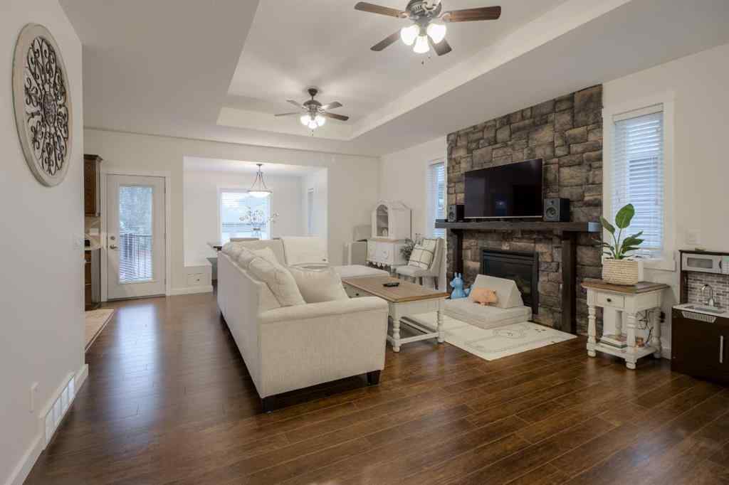 MLS® A2267902 - 2202 Cedar Crescent  in NONE Coaldale, Residential