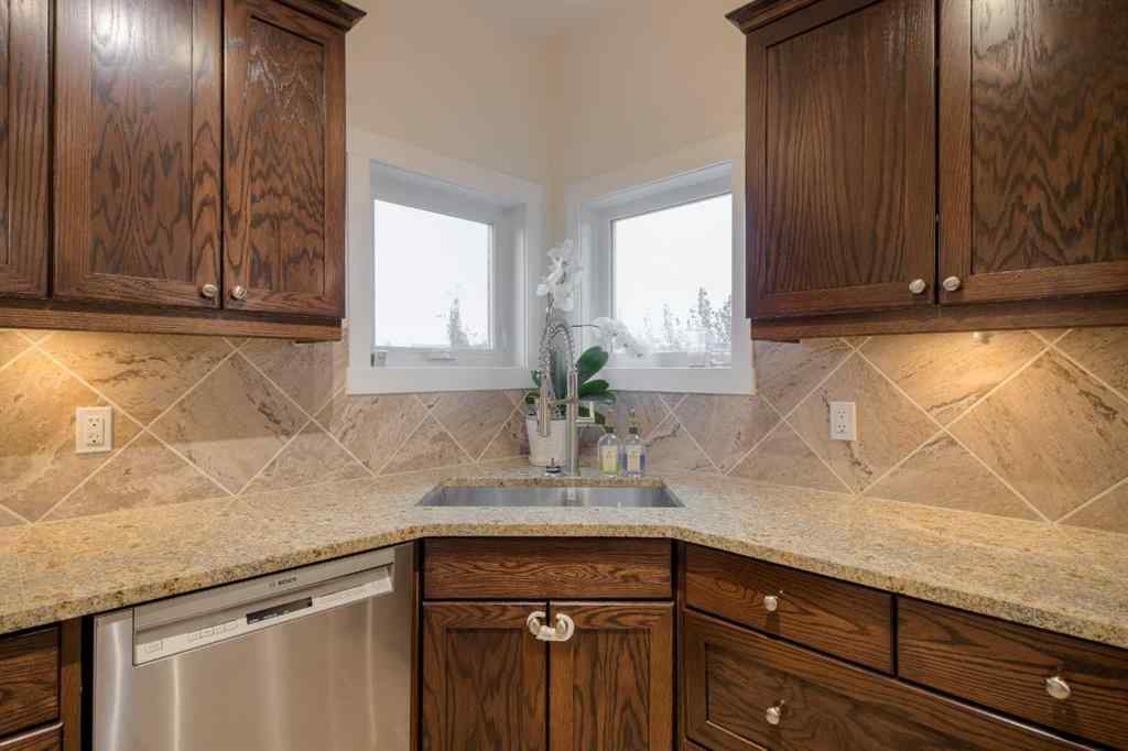 MLS® A2267902 - 2202 Cedar Crescent  in NONE Coaldale, Residential