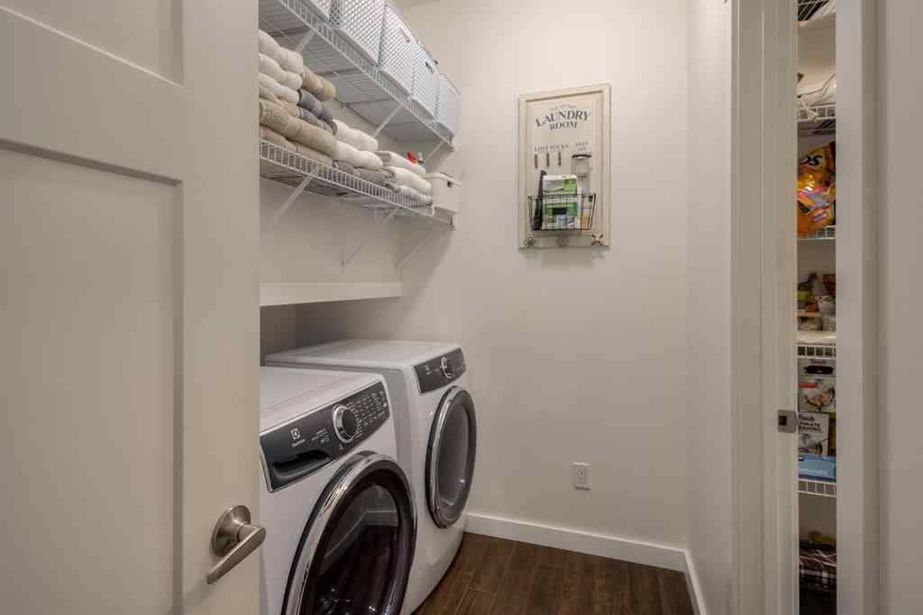 MLS® A2267902 - 2202 Cedar Crescent  in NONE Coaldale, Residential