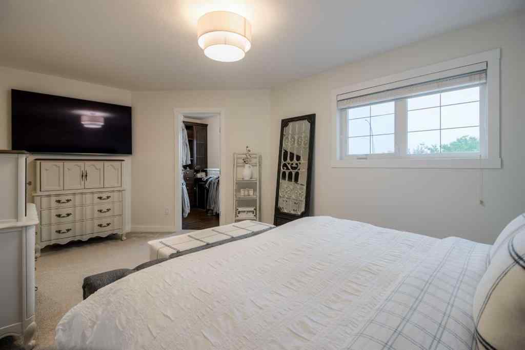 MLS® A2267902 - 2202 Cedar Crescent  in NONE Coaldale, Residential