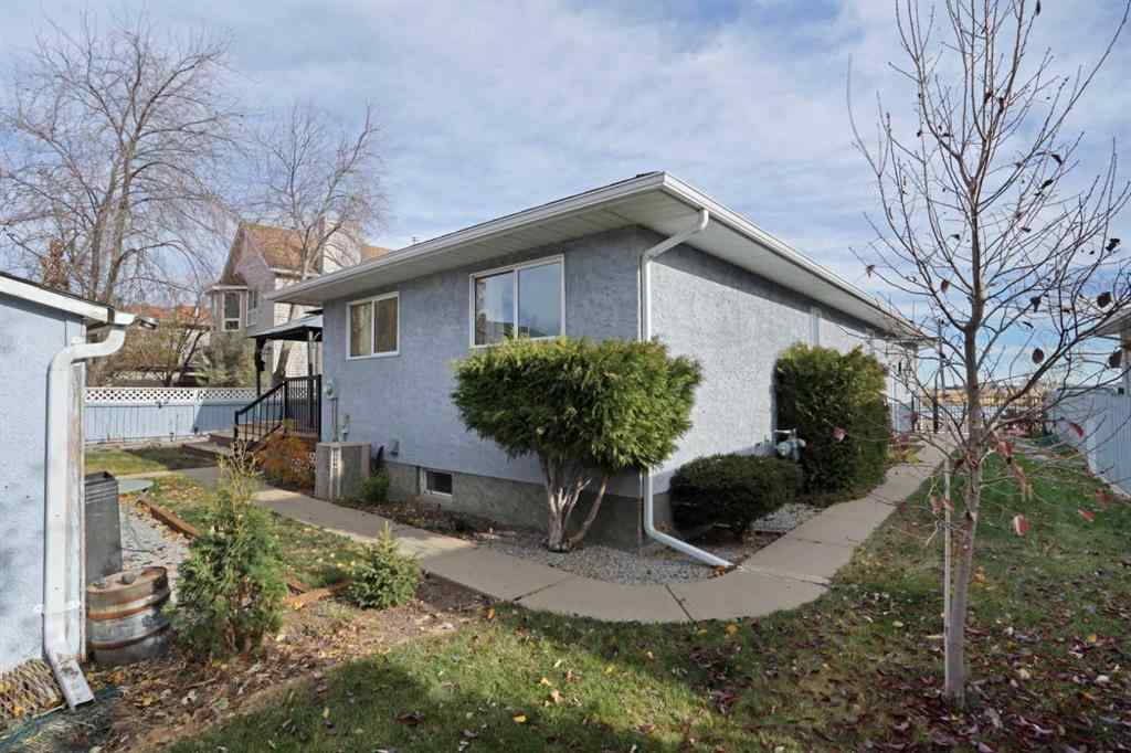 MLS® A2267903 - 731 Parkland Drive E in Parkland Brooks, Residential