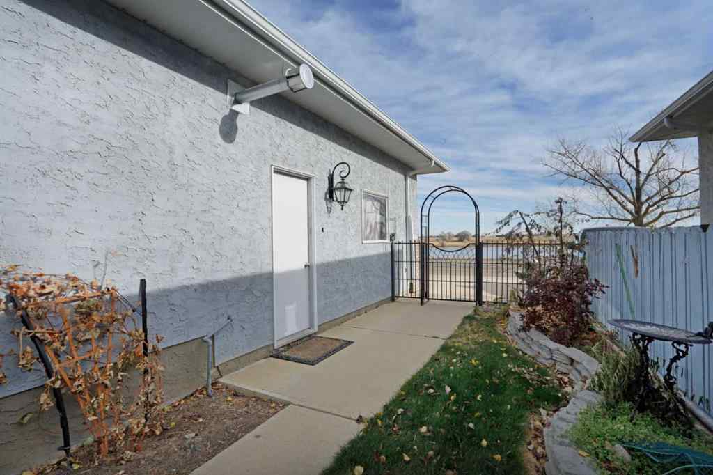 MLS® A2267903 - 731 Parkland Drive E in Parkland Brooks, Residential