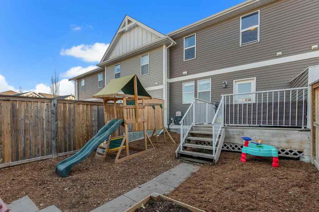 MLS® A2267908 - 11 Williamstown Gardens NW in Williamstown Airdrie, Residential