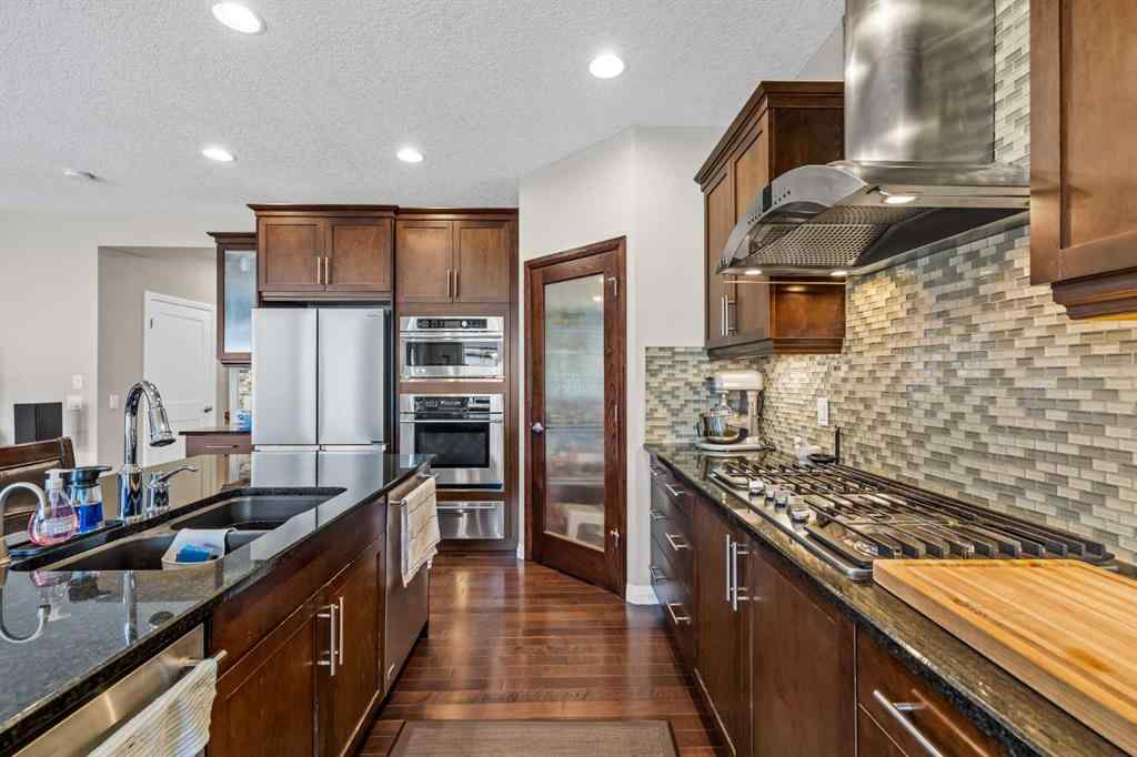 MLS® A2267910 - 28 Panamount Common NW in Panorama Hills Calgary, Residential