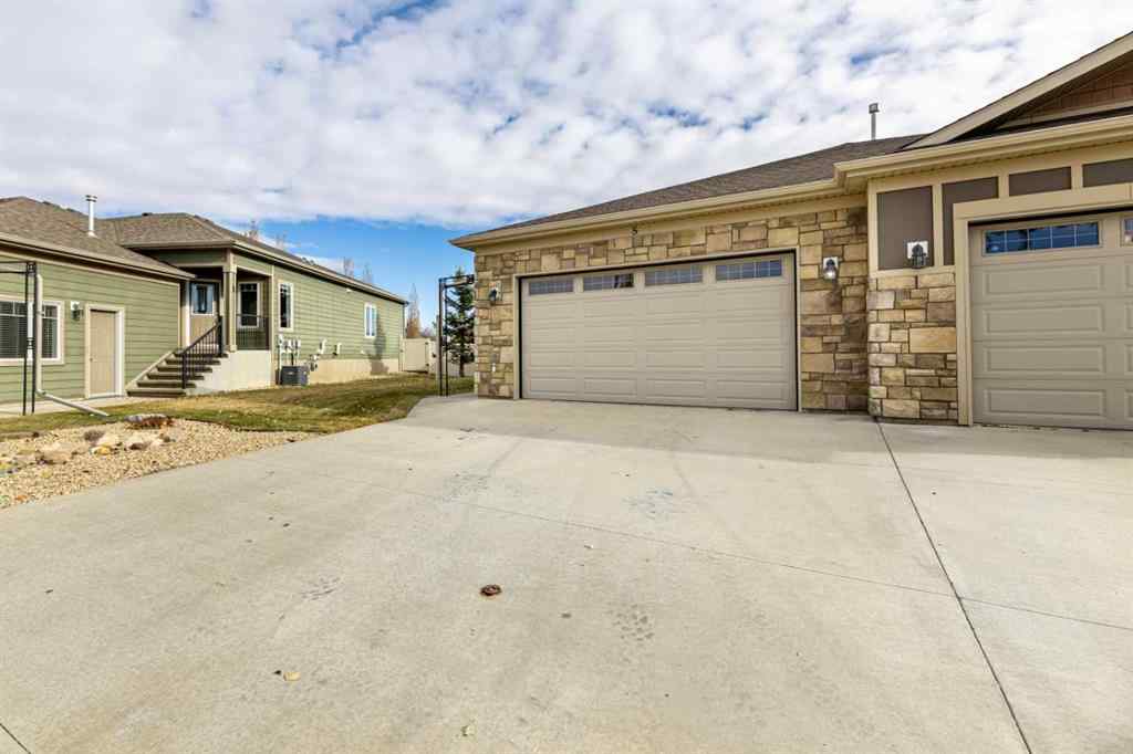 MLS® A2267915 - 5 Michener Place  in Michener Hill Red Deer, Residential