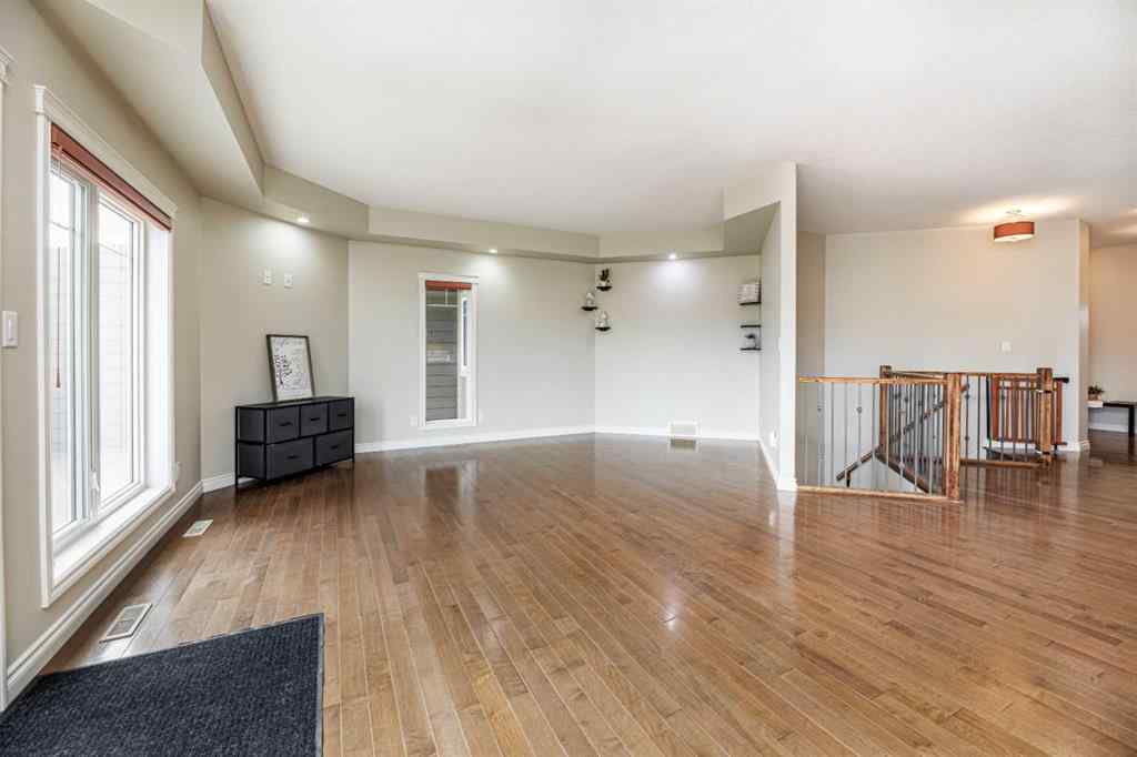 MLS® A2267915 - 5 Michener Place  in Michener Hill Red Deer, Residential