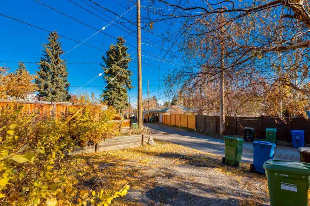 MLS® A2267917 - 126 Winston Drive SW in Westgate Calgary, Residential