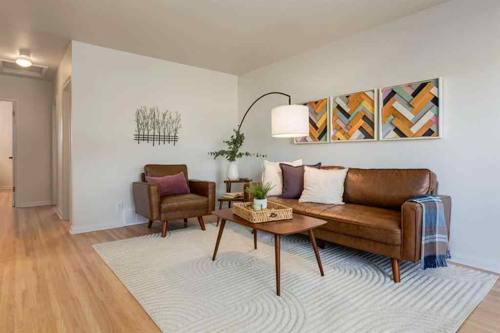 MLS® A2267917 - 126 Winston Drive SW in Westgate Calgary, Residential