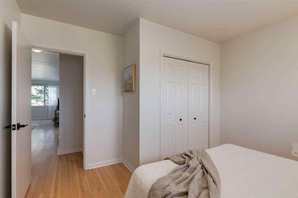 MLS® A2267917 - 126 Winston Drive SW in Westgate Calgary, Residential