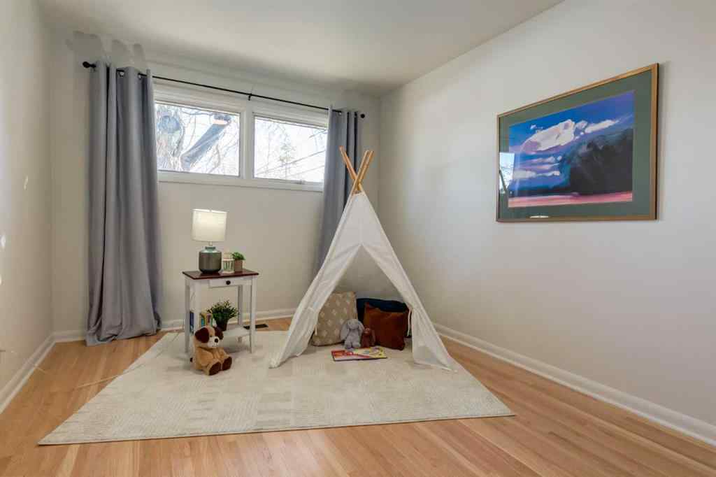 MLS® A2267917 - 126 Winston Drive SW in Westgate Calgary, Residential